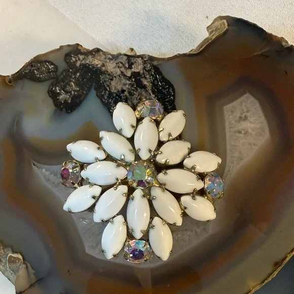 Vintage Milk glass White & AB Iridescent Brooch GUC 2” - Picture 11 of 11